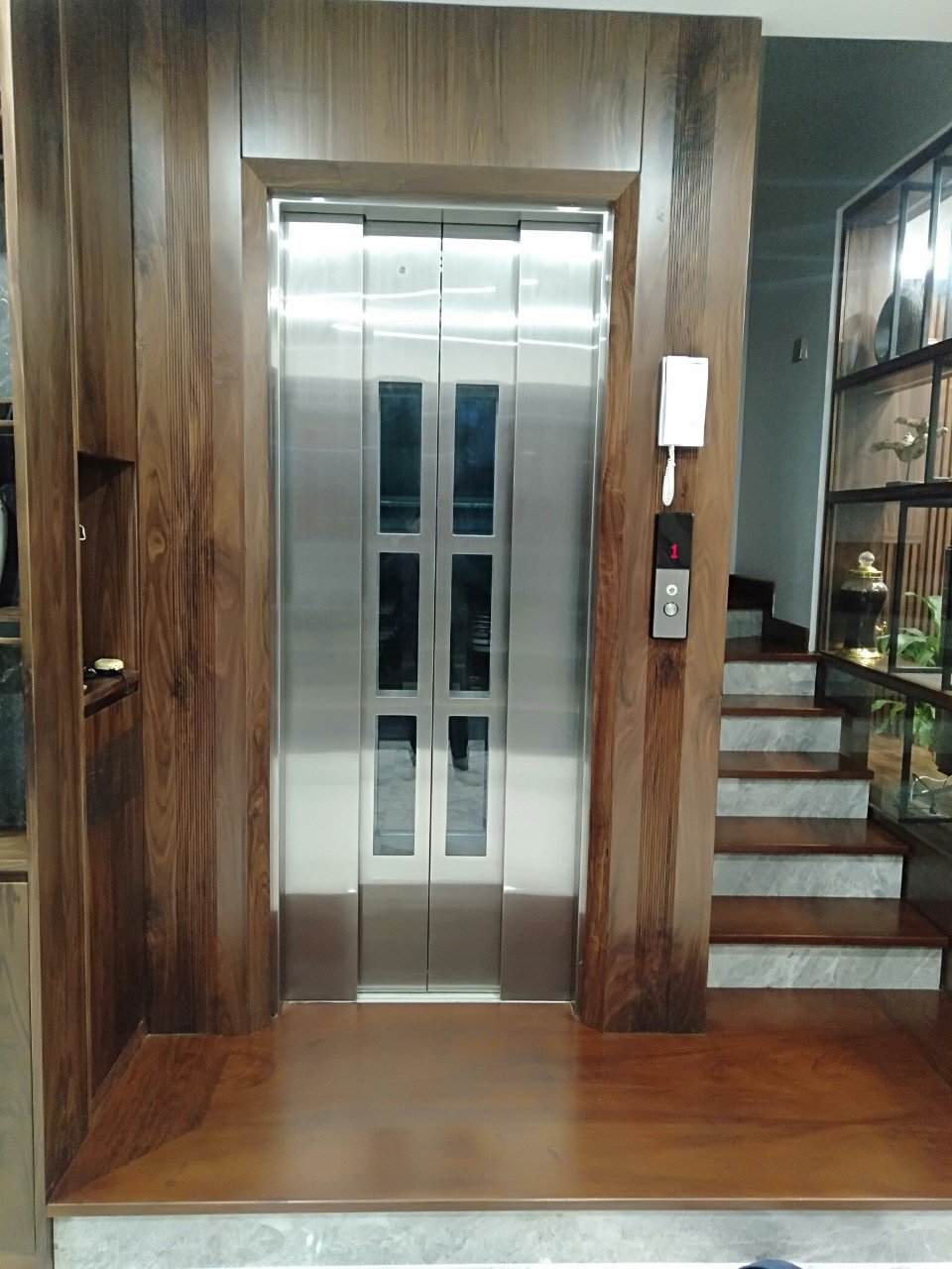 Thang máy cho chung cư